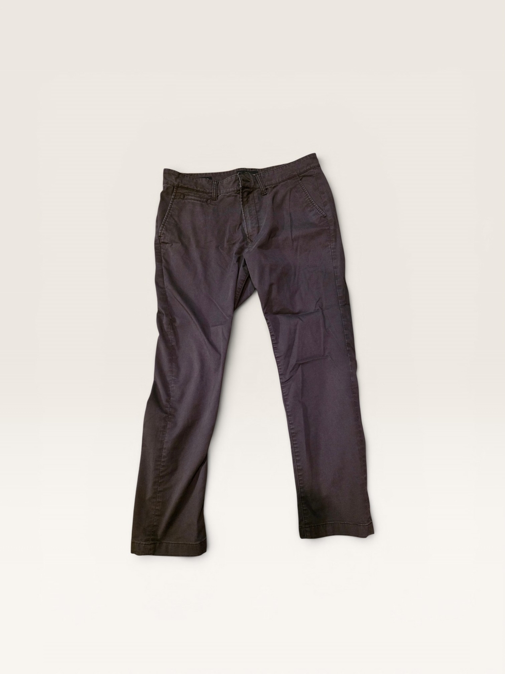 Lucky Brand Men’s 410 Athletic Fit Chino Pants 34x30 Dark Wash Blue